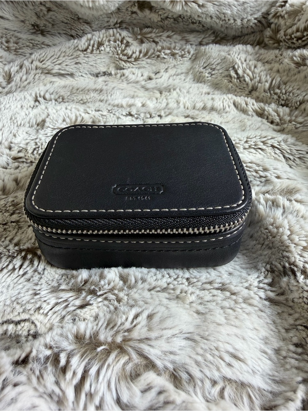 Coach Vintage Black Leather Mini Pill Case - Picture 2 of 5